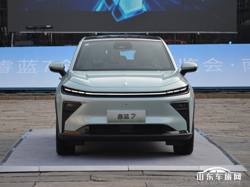 2023款 睿蓝汽车7 外观